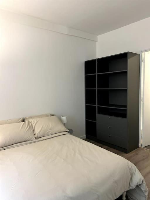Ferienwohnung Le Petit Paris Compiègne Exterior foto